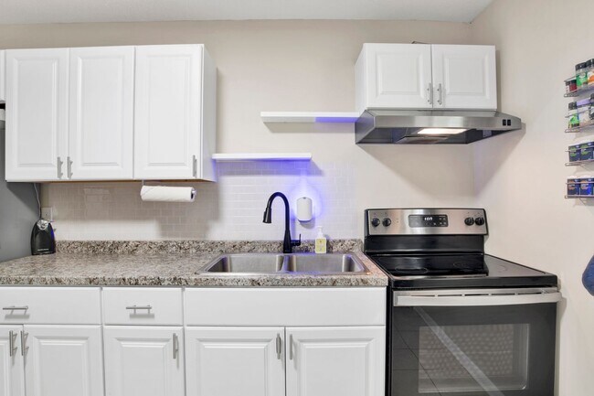 Photo - Close to Corry Station Naval Base!