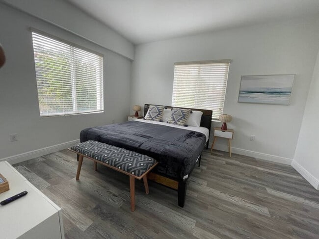 Photo - 29 Oviedo Ave Unidad SI ID1056527P