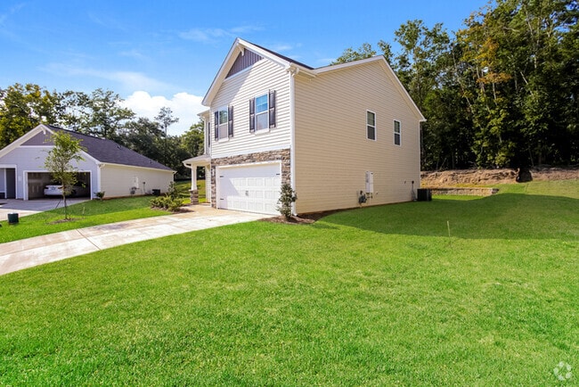 Building Photo - Located in the Burnside Farms Rental