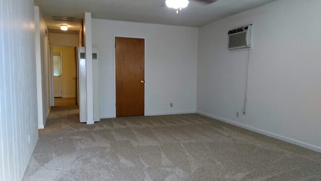 Photo - 189 N Marguerite Ave