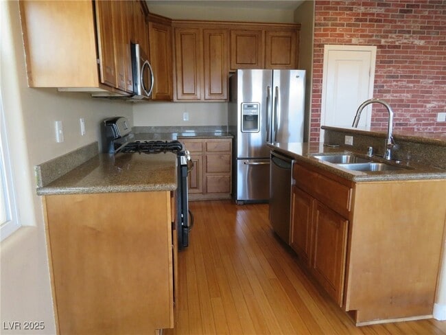 Building Photo - 9342 Autumn View Ave Rental