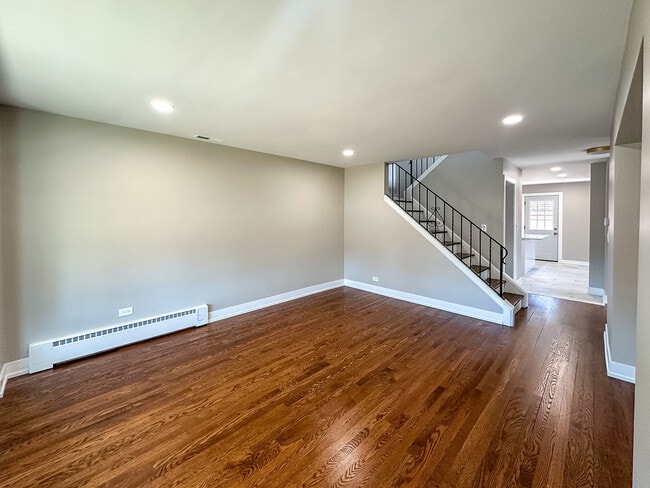 Photo - 4233 N Odell Ave