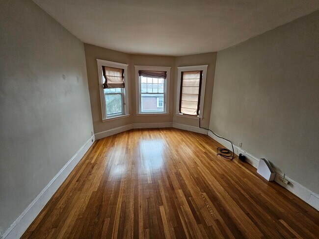 Photo - 82 Walnut St