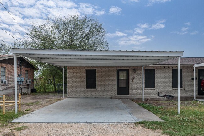 Building Photo - Currently occupied until December 31, 2025