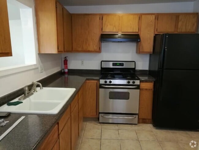 Building Photo - 4517 Worth St Rental