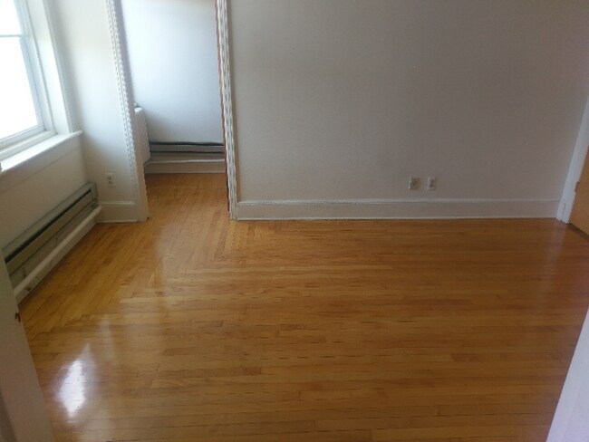 Photo - 83 Main St Unidad #1