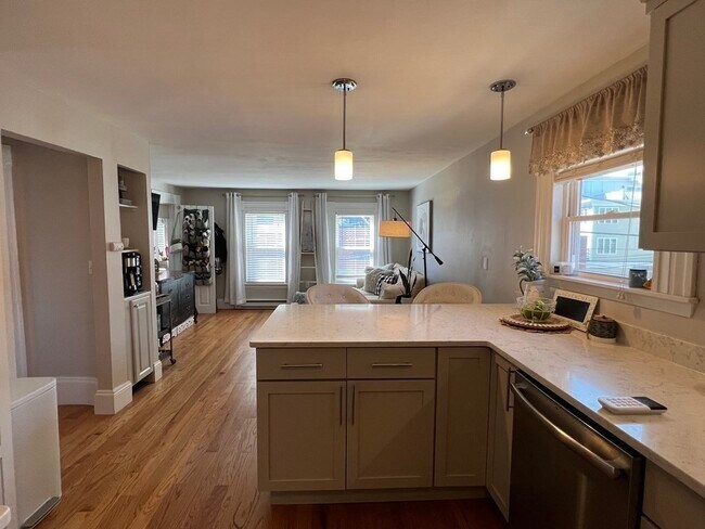 Photo - 12 Alpine St Unidad 2