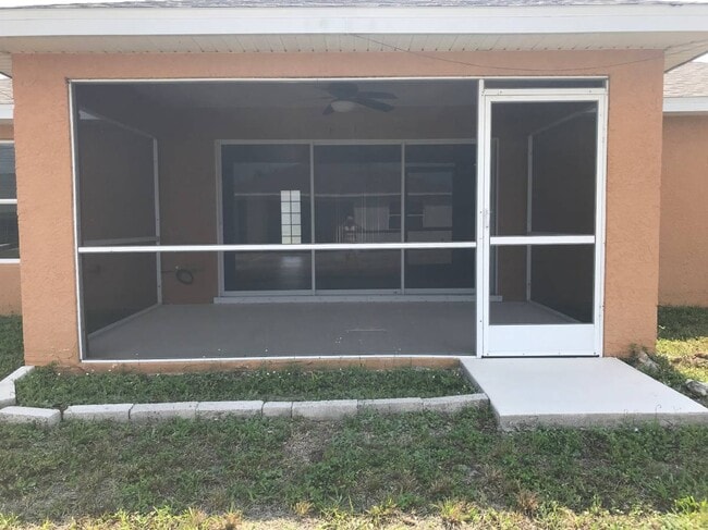 Photo - 229 NW 1st St