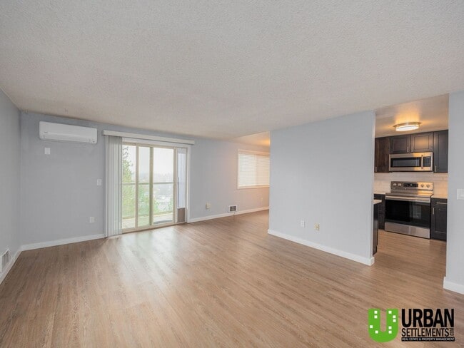 Photo - Modern North Spokane Condo with Beautiful ...