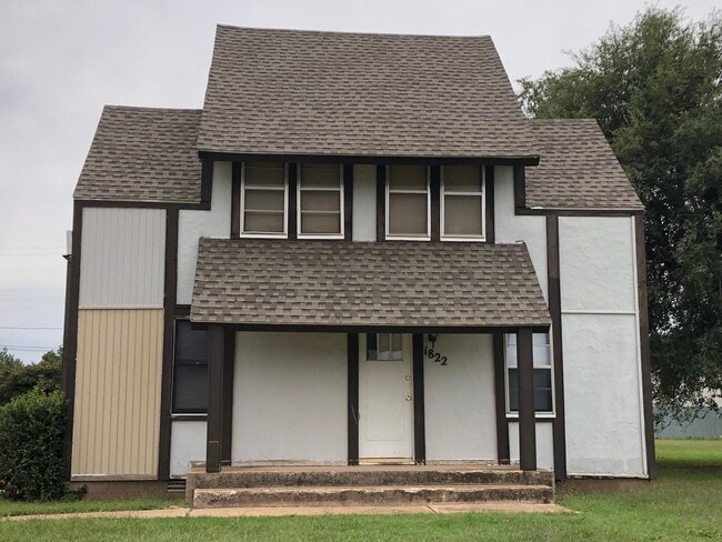 Building Photo - Welcome home!