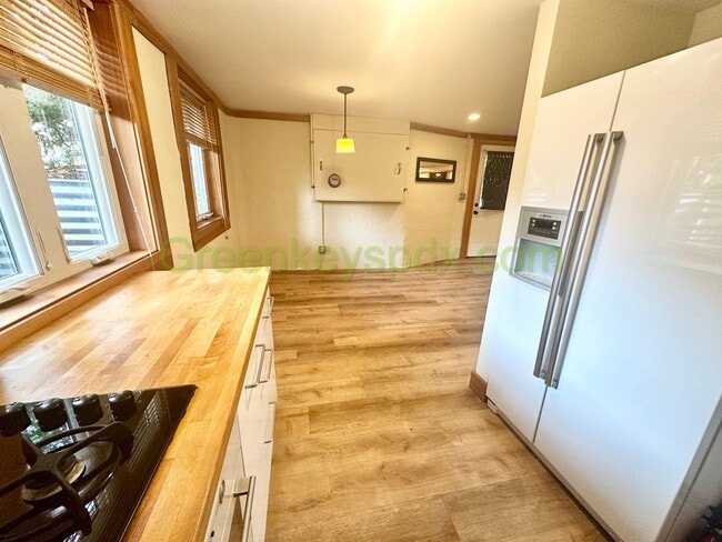 Photo - 4727 NE 10th Ave Unit 10448-4727-B