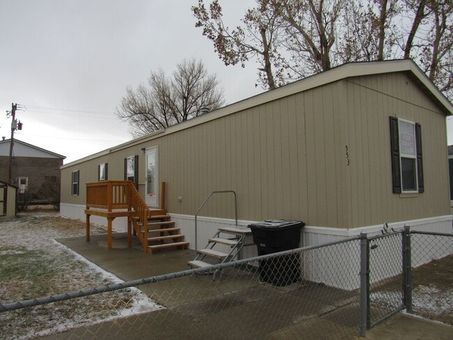 Building Photo - 3 Bed 2 bath Mills Mobile Home on Beautiful Treed Lot