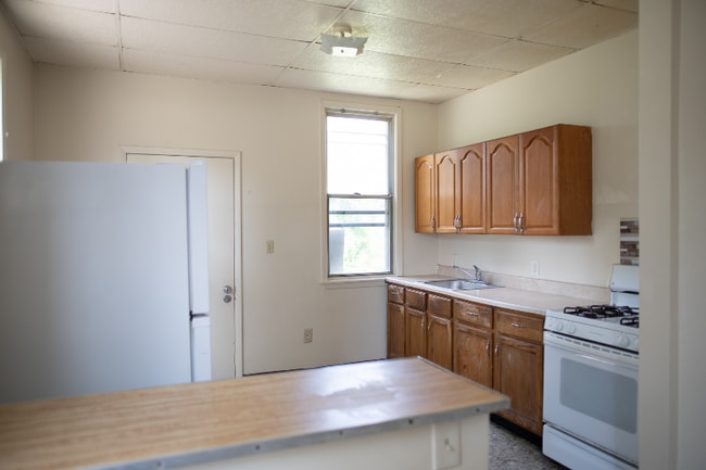 Photo - 1017 N Lang Ave