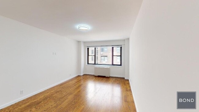 Building Photo - 405 E 56th St Unit 6D Rental