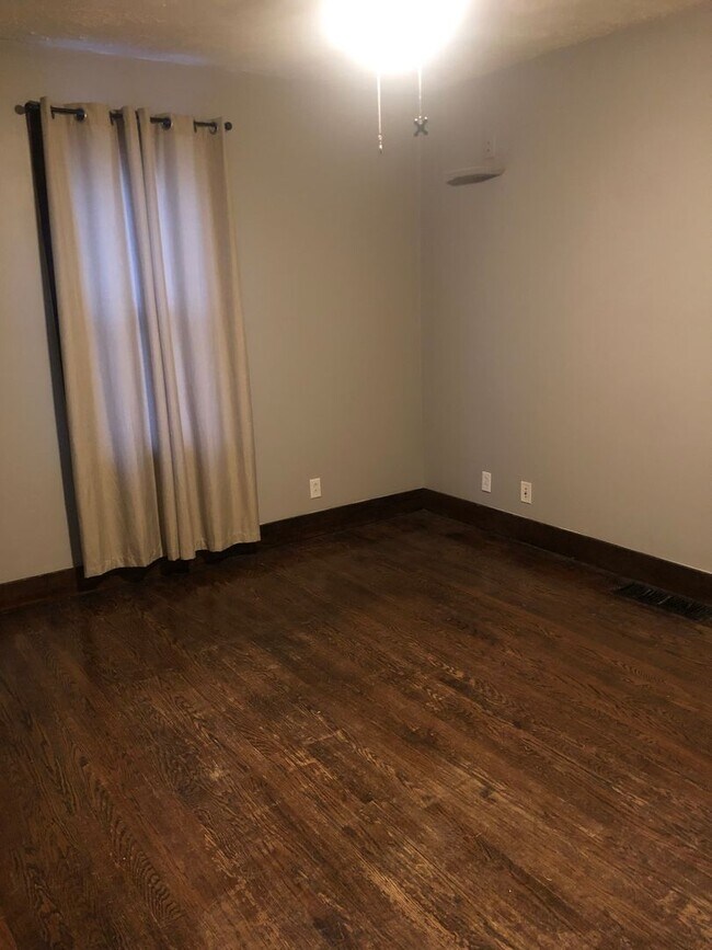 Photo - Close to Campus!