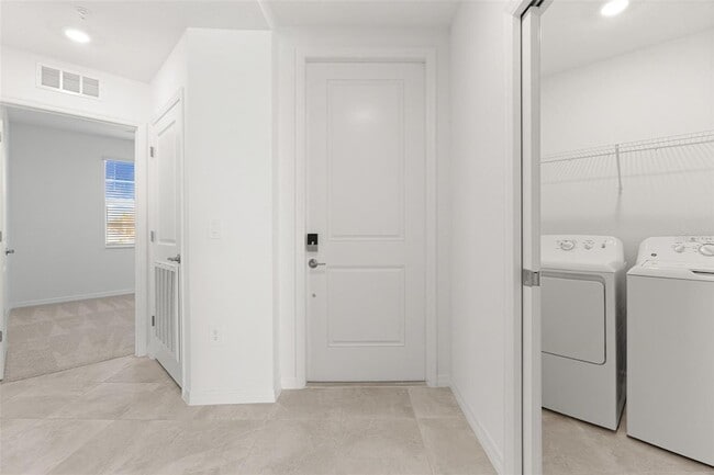 Photo - 19140 Scallop Lp Unit 208