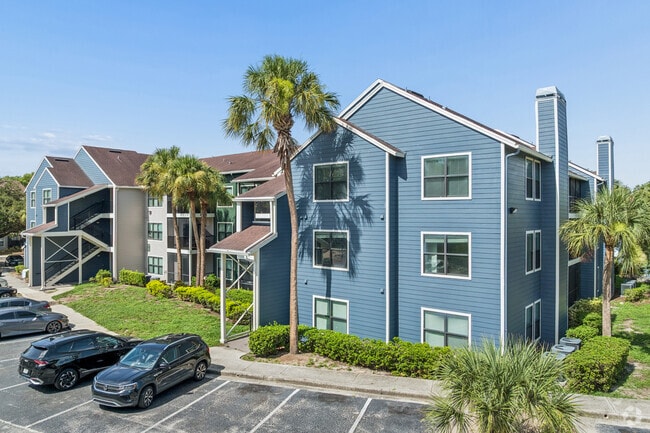 3516 Gran Caimán Dr, Tampa, FL - Grande Oasis at Carrollwood
