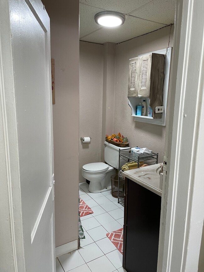 Photo - 171 N Main St Townhome