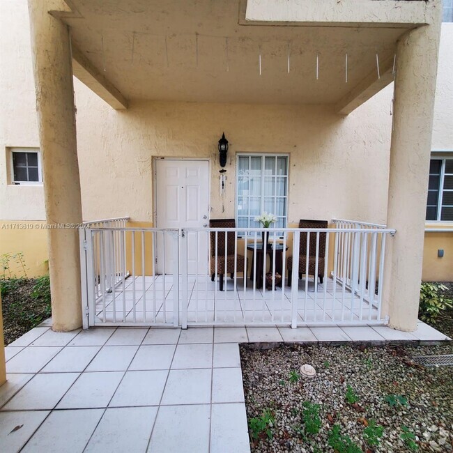 Building Photo - 6900 NW 179th St Unit 101-1 Rental