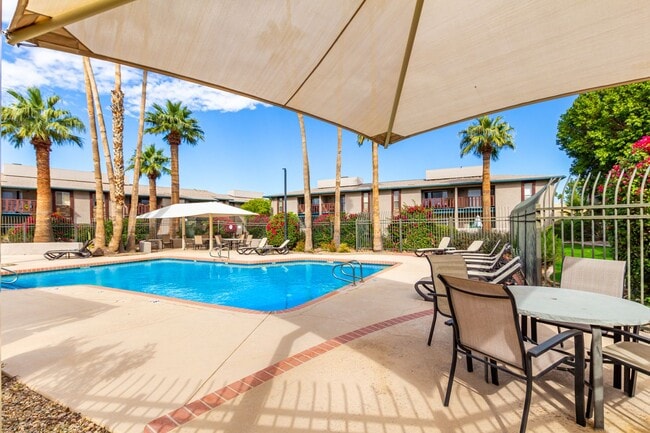 Building Photo - Remodeled 2-Bedroom, 2-Bath Condo in Prime Scottsdale Location