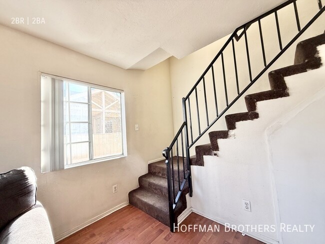 Photo - 7349 Balboa Blvd Unit 1