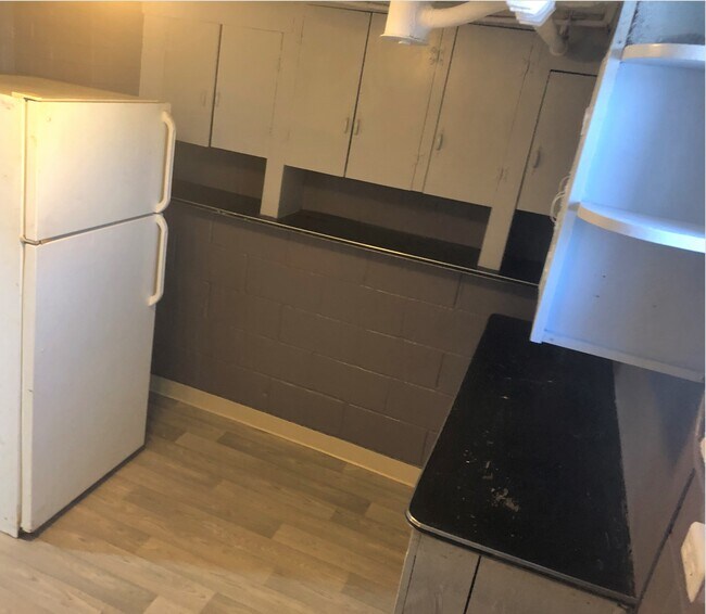 Photo - 1401 E Richwoods Blvd Unit 2