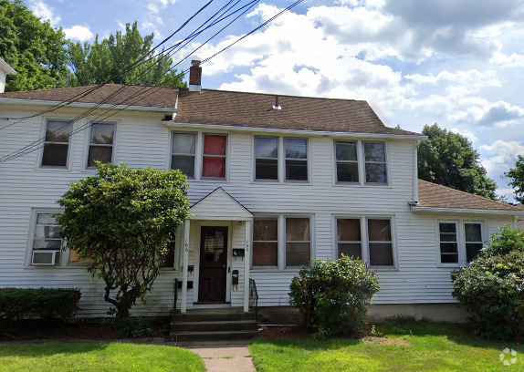 Building Photo - 164 Oak St Rental