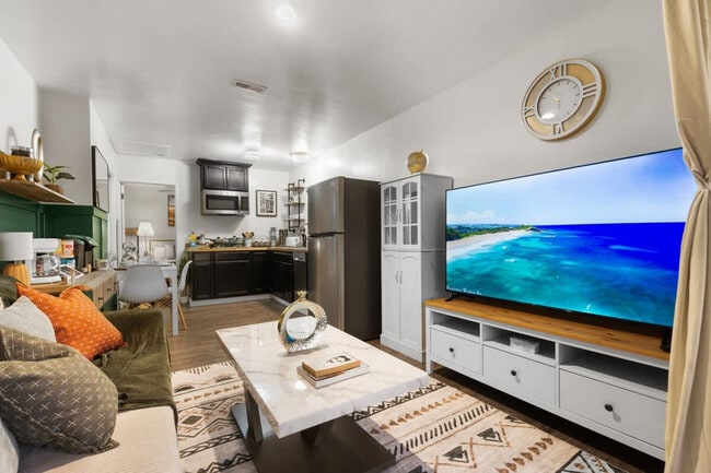 Photo - 5551 Churchward St Unidad ID1465017P