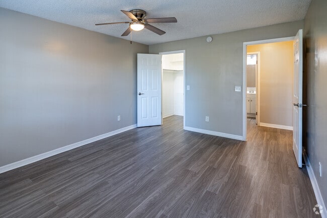 1BR, 1BA-761SF - Bedroom