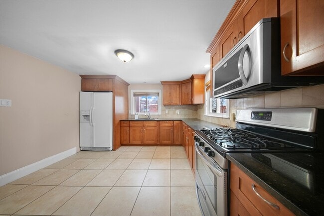 Photo - 10 Bigelow St Unit 2