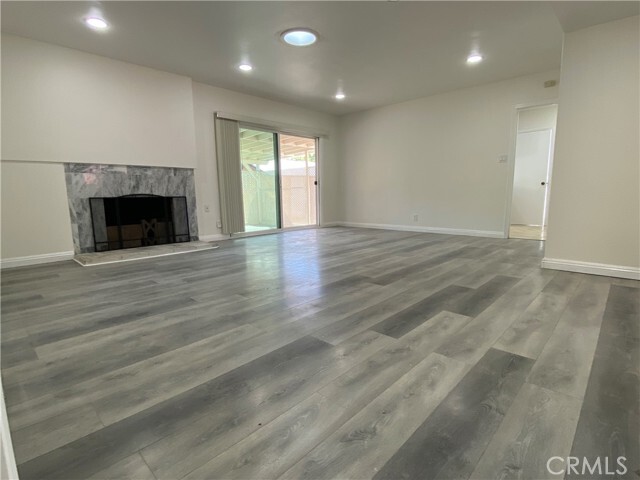 Photo - 1770 W Minerva Ave