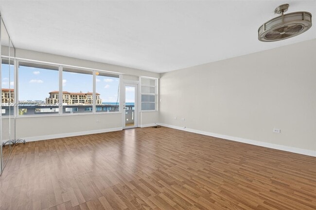 Photo - 3111 N Ocean Dr Unit 1002