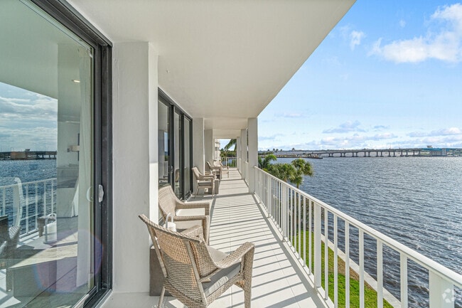 Building Photo - 2784 S Ocean Blvd Unit 301s Rental