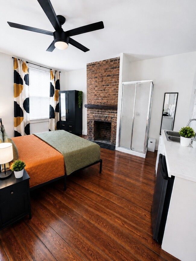 199 Spring St Unit A2 (furnished studio)