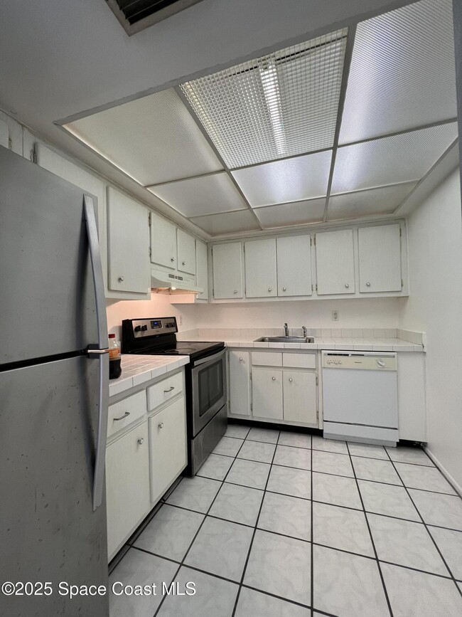 Photo - 223 Columbia Dr Unit 110