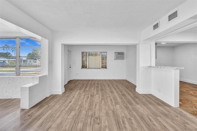 Photo - 1824 NW 25th Ave