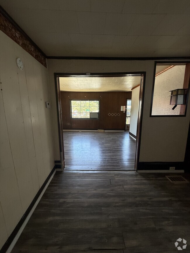 Building Photo - 101 1st Ave Rental