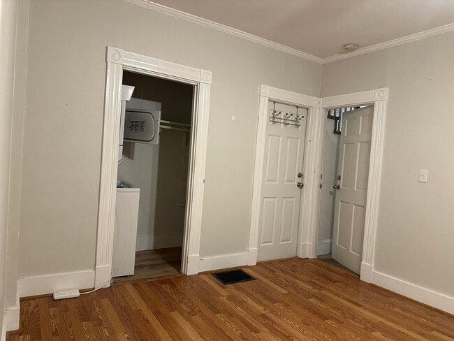 Photo - 59 Greenwood St Unit 1