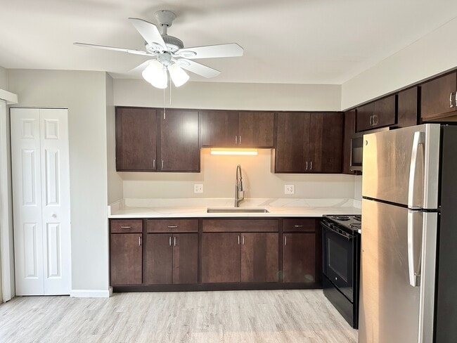 Photo - 2028 Kevin Dr