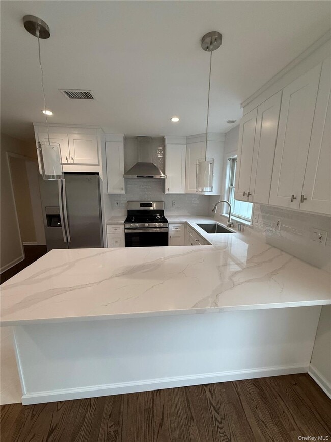 Photo - 114 Sterling Ave