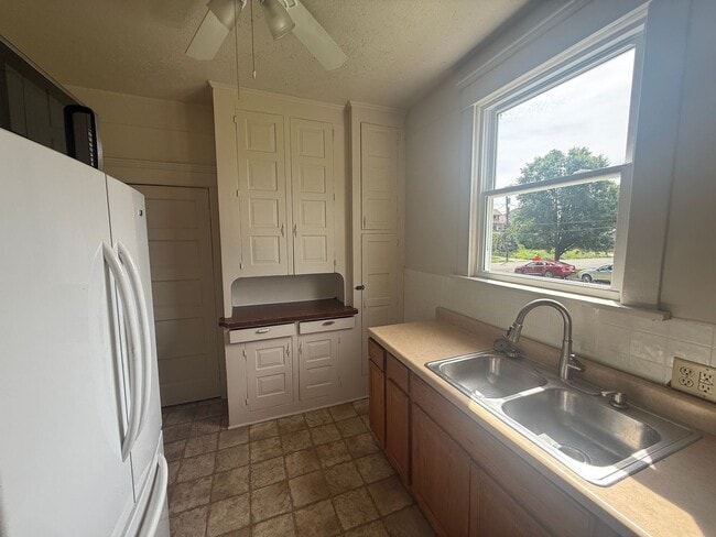 1249-1251 Fulton Rd NW