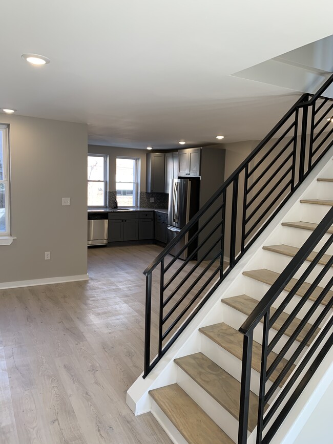 Kitchen - 1817 Ashley St