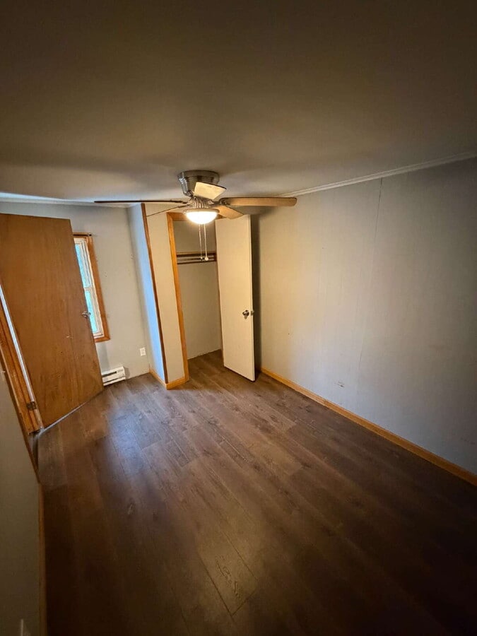 Photo - 9 Watson St Unit Upper Front