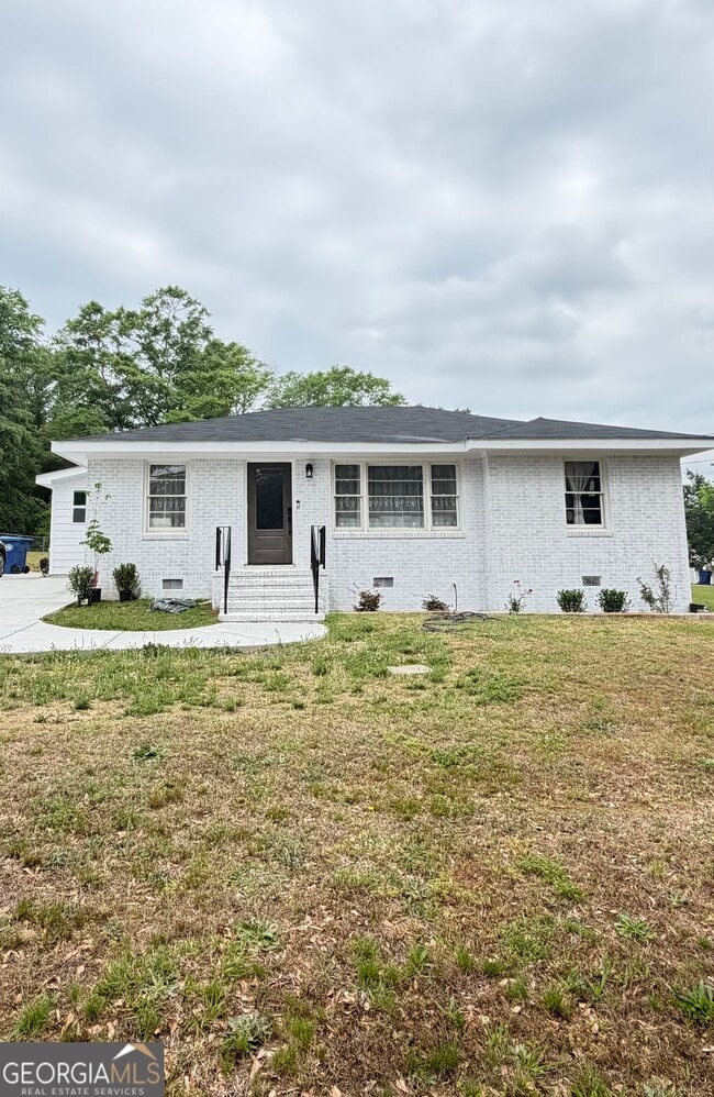 Photo - 252 E 5th Ave