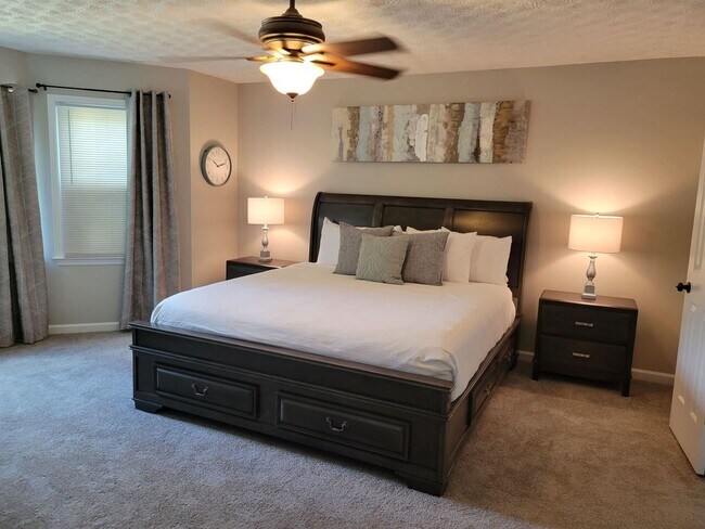Photo - 1356 Velvet Creek Ct SW