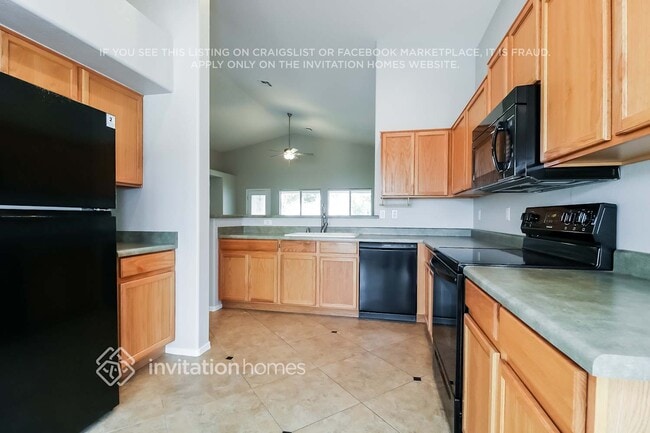 Photo - 2410 N 108th Dr