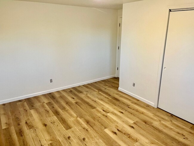 Photo - 1708-1712 Amy St Unit 1708 Amy St