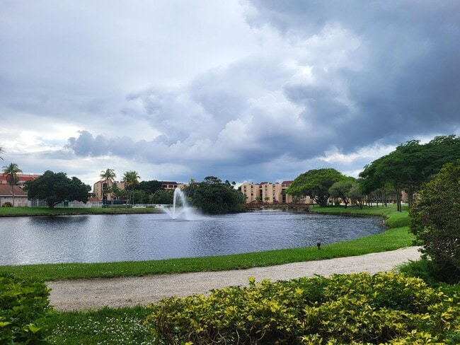 Photo - 750 Egret Cir Unidad 6105