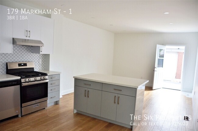 Photo - Little Italy Three Bedroom Apartment - Main Floor Unit 1