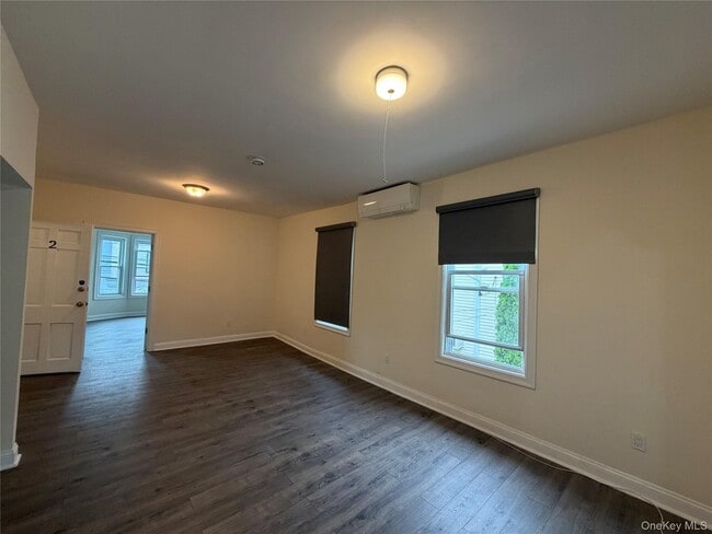 Photo - 182 Ashford Ave Unit 2